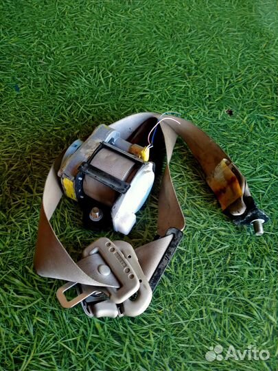 Ремень безопасности передний левый Мазда MPV 2005г