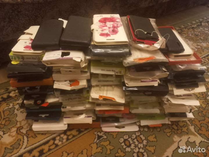 Чехлы для телефонов