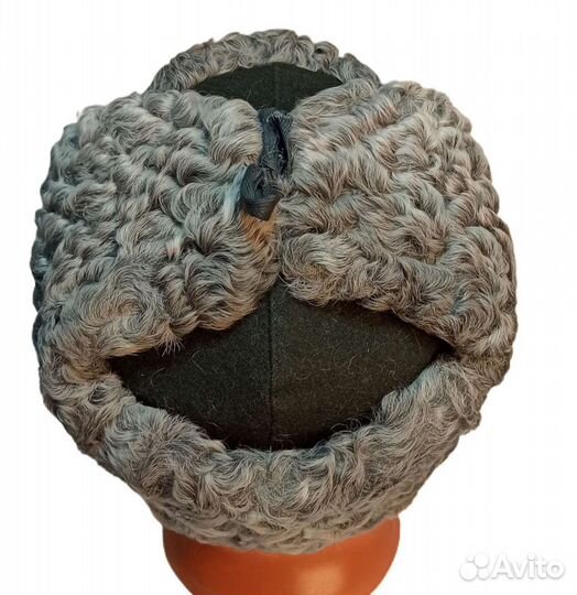 Шапка из каракуля с верхом темно-оливковым