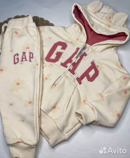 Костюм GAP для девочки