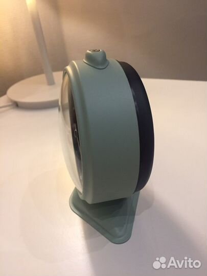 Часы-будильник energy. Металл мятного цвета