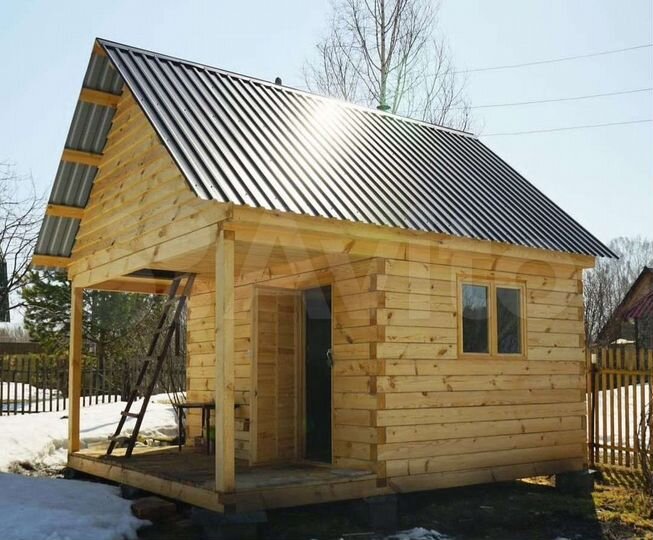 Дача 20 м² на участке 6 сот.