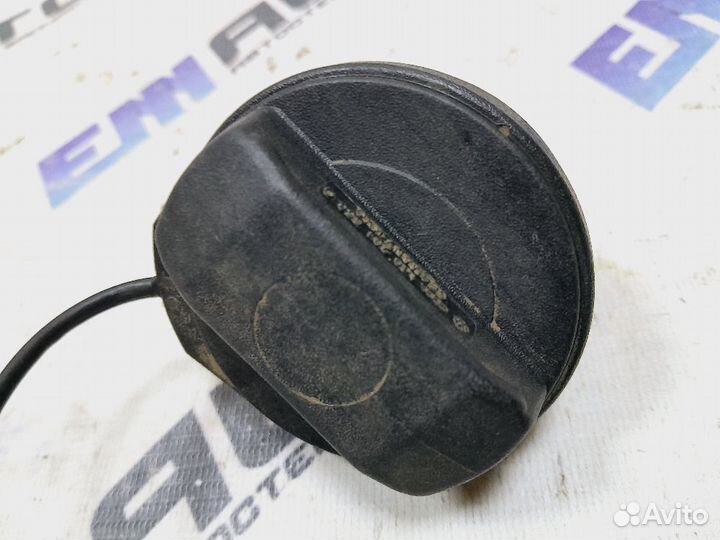 Крышка топливного бака Шкода Октавия Тур