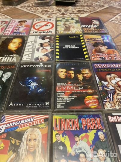 Кассеты музыкальные 00х годов б/у