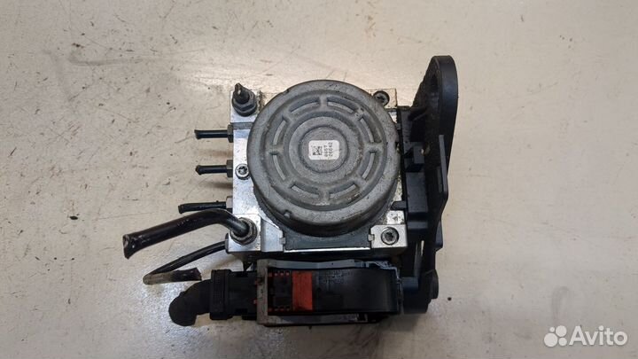 Блок абс, насос Volkswagen Golf 7, 2015