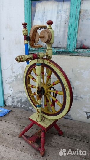Прялка деревянная старинная