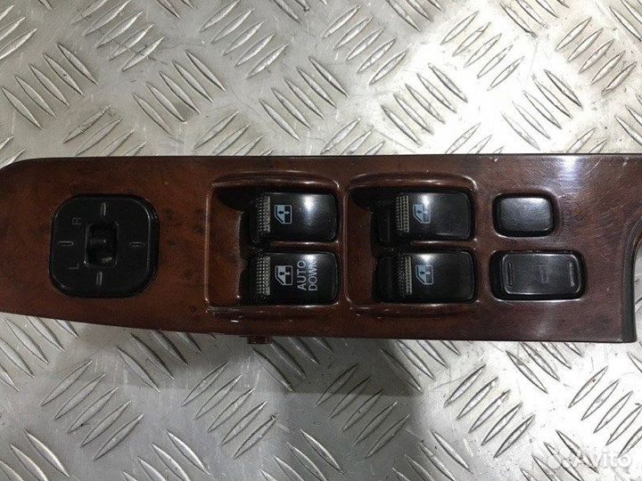 Блок управления стеклоподъёмника Hyundai Sonata