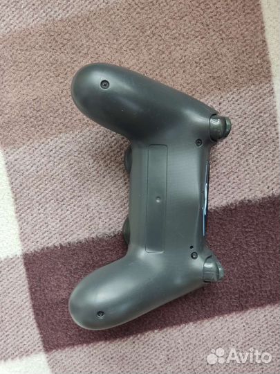 Джостик Sony PS4