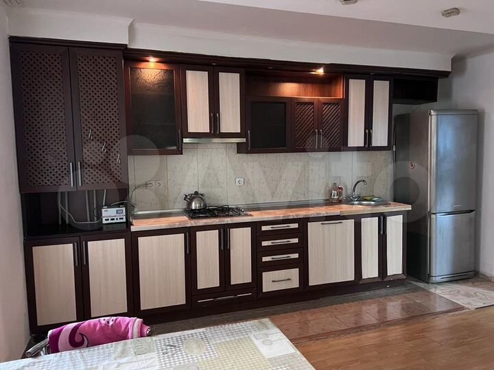 2-к. квартира, 75 м², 2/3 эт.