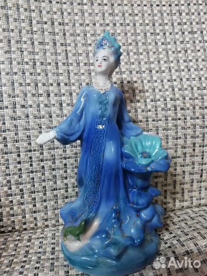 Статуэтка Хозяйка медной горы гжель