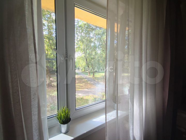 2-к. квартира, 43 м², 1/5 эт.