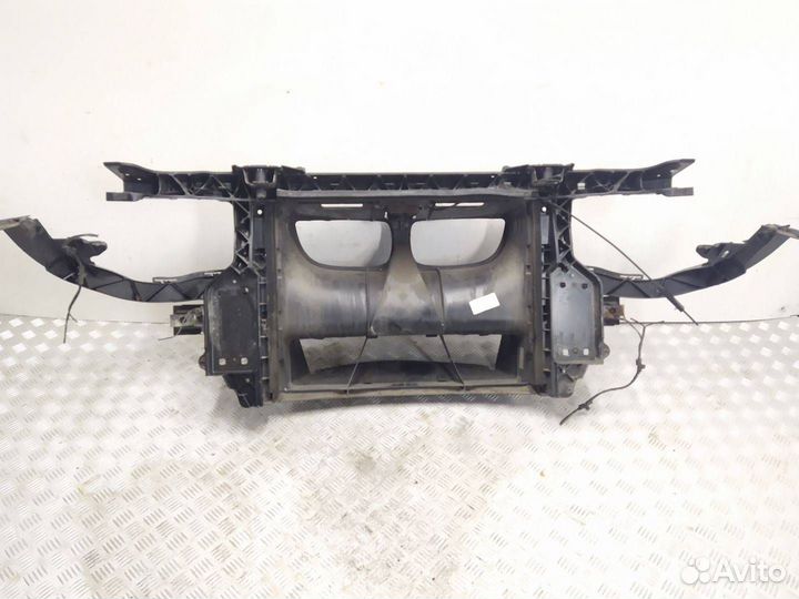 Передняя панель (телевизор) BMW 1 E81/E82/E87/E88