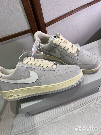 Кроссовки Nike Air Force