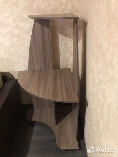 Компьютерный стол IKEA