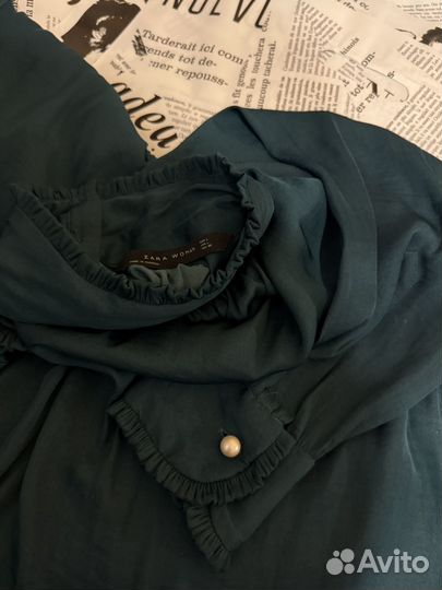 Zara очень красивая блуза изумруд жемчуг