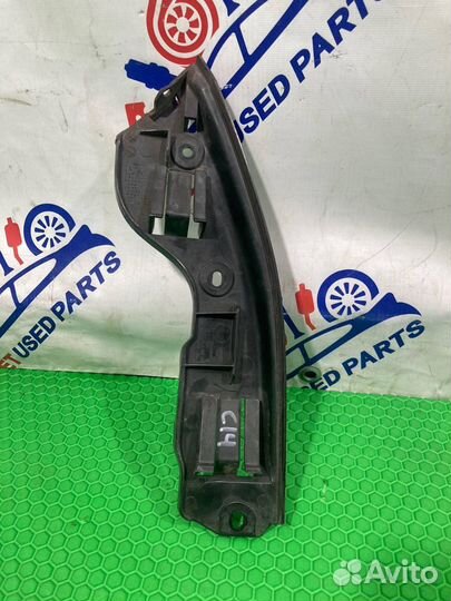 Кронштейн бампера задний левый Volkswagen Touareg