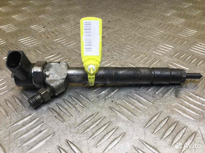 Форсунка Mercedes C-klasse 0445110121; 0445110120;