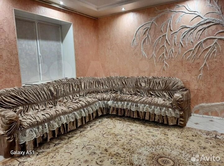 Чехлы на диваны и кресло