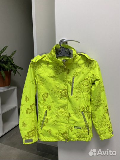 Куртка для девочки 140