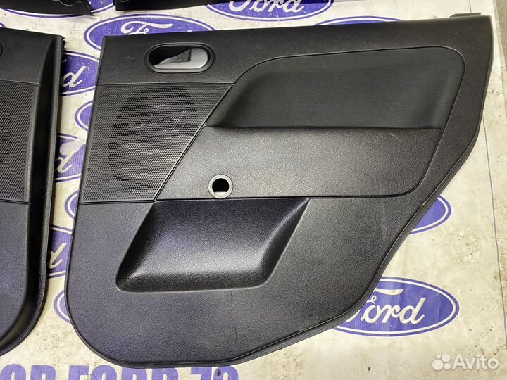 Дверные карты обшивки Ford Fiesta комплект