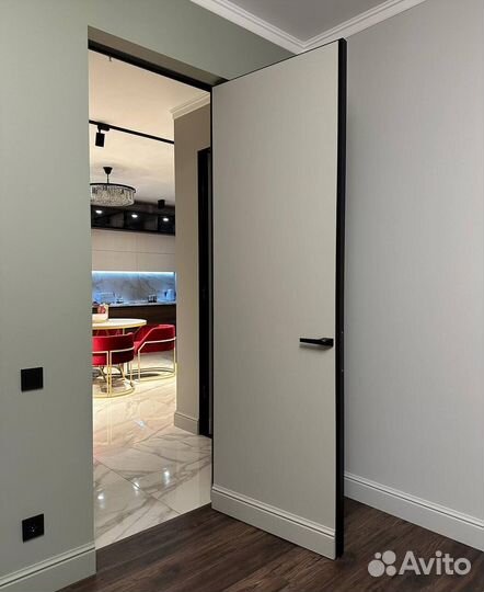 Скрытая дверь под дизайн