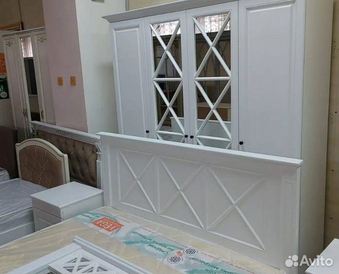 Спальный гарнитур в наличии Александрия