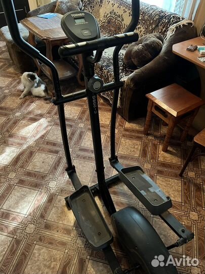 Эллиптический тренажер torneo c-208g
