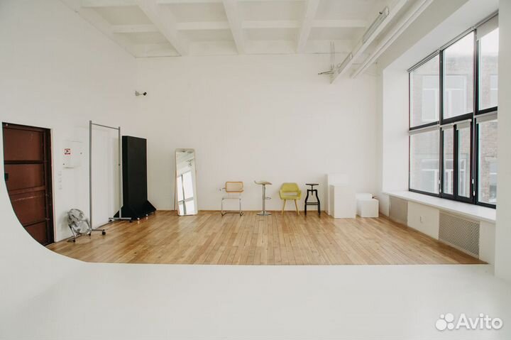 Фотостудия с циклорамой