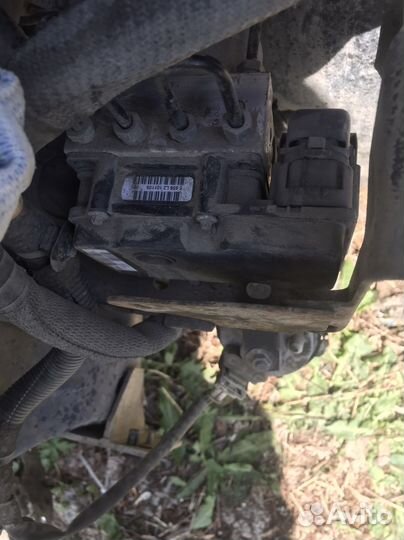 Блок ABS Peugeot 308 без esp