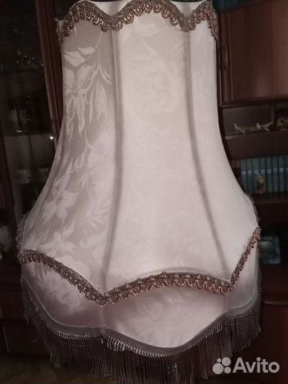 Торшер напольный с абажуром