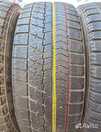 Bridgestone Blizzak VRX 215/55 R17 97V