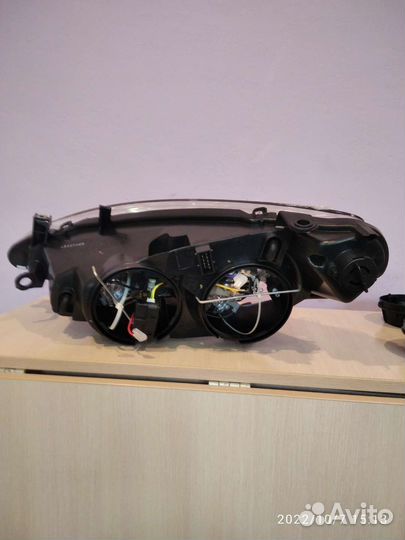 Фара пежо 307