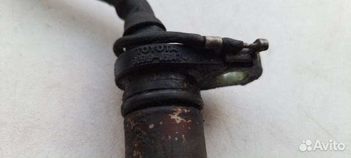 Датчик положения коленвала Тойота Авенсис / Камри