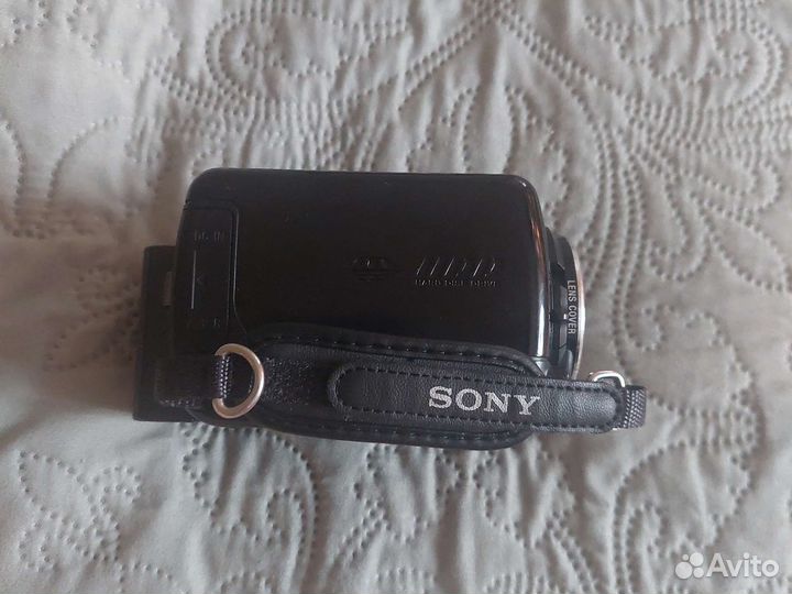Видеокамера sony handycam full HD 3.1 megapixels