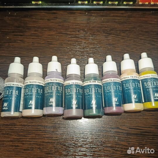 Набор красок для раскраски фигурок. Vallejo