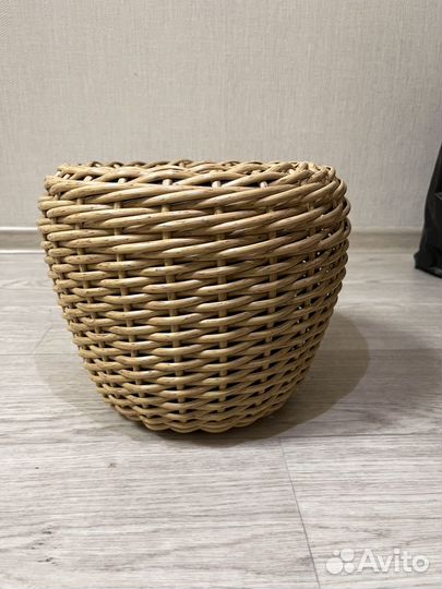 Кашпо из ротанга