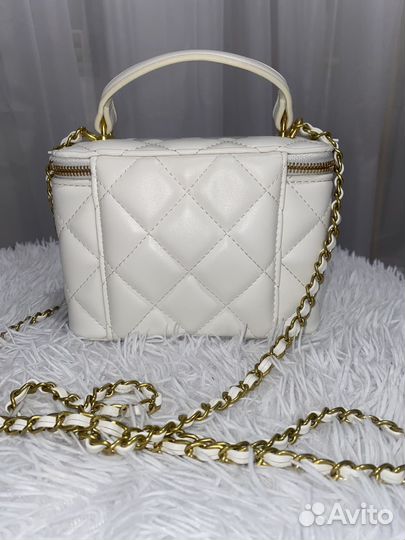 Сумка Chanel mini оригинал cpoчнo