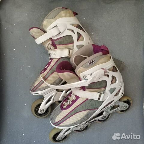 Роликовые коньки