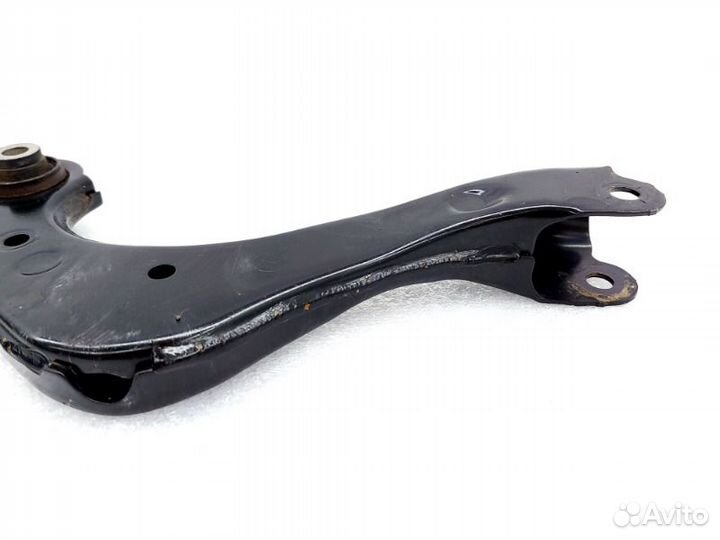 Рычаг задний правый Toyota Camry XV70 M20afks 2021