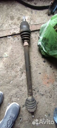Привод правый 2110