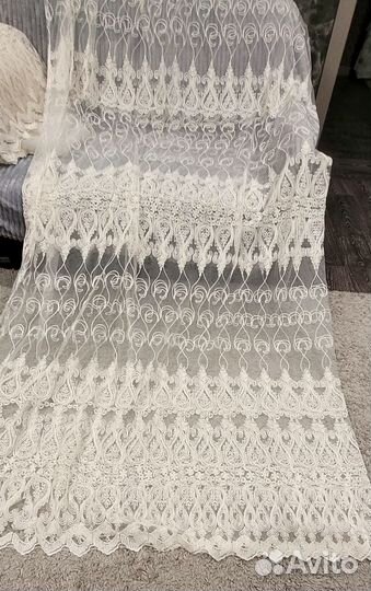 Тюль с вышивкой