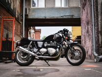 2014 Triumph Thruxton 900 (Phantom Black Classic)