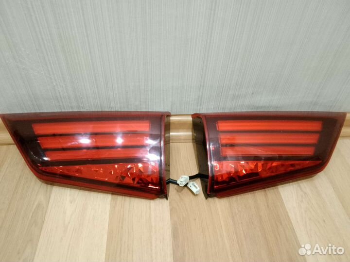 Фонарь задний Mitsubishi Outlander 3