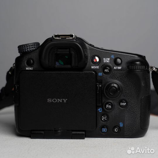 Зеркальный фотоаппарат Sony a77 ii + два объектива