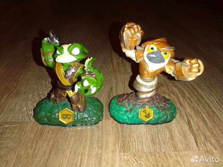 Фигурки для игры 