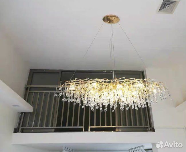 Большая Люстра шикарная новая капли роса