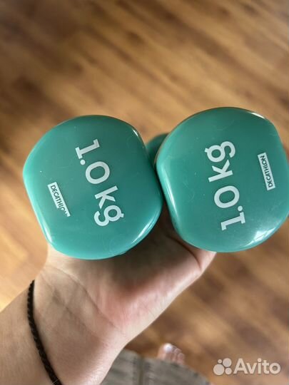 Гантели по 1 кг