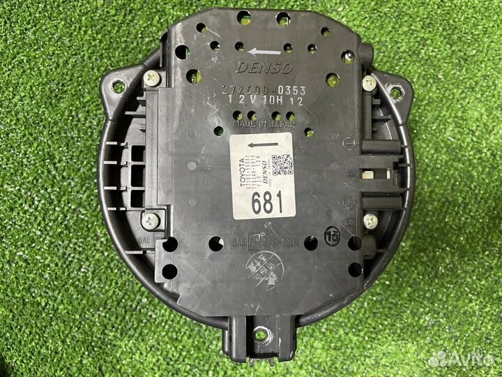 Моторчик вентилятора Lexus Toyota