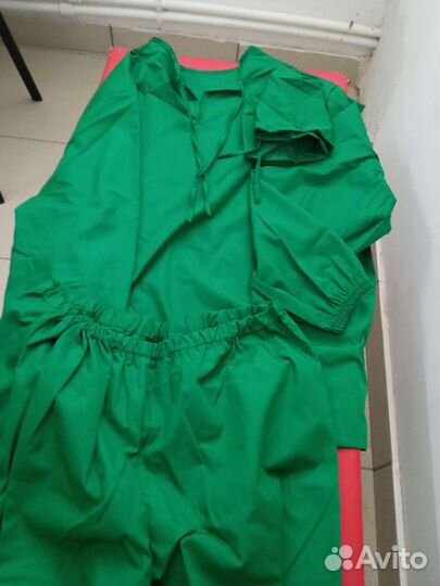 Медицинский костюм