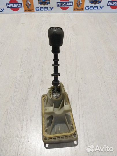 Кулиса коробки передач МКПП АКПП CVT Renault symbo